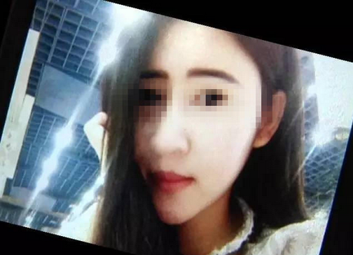 女子毁容前照片